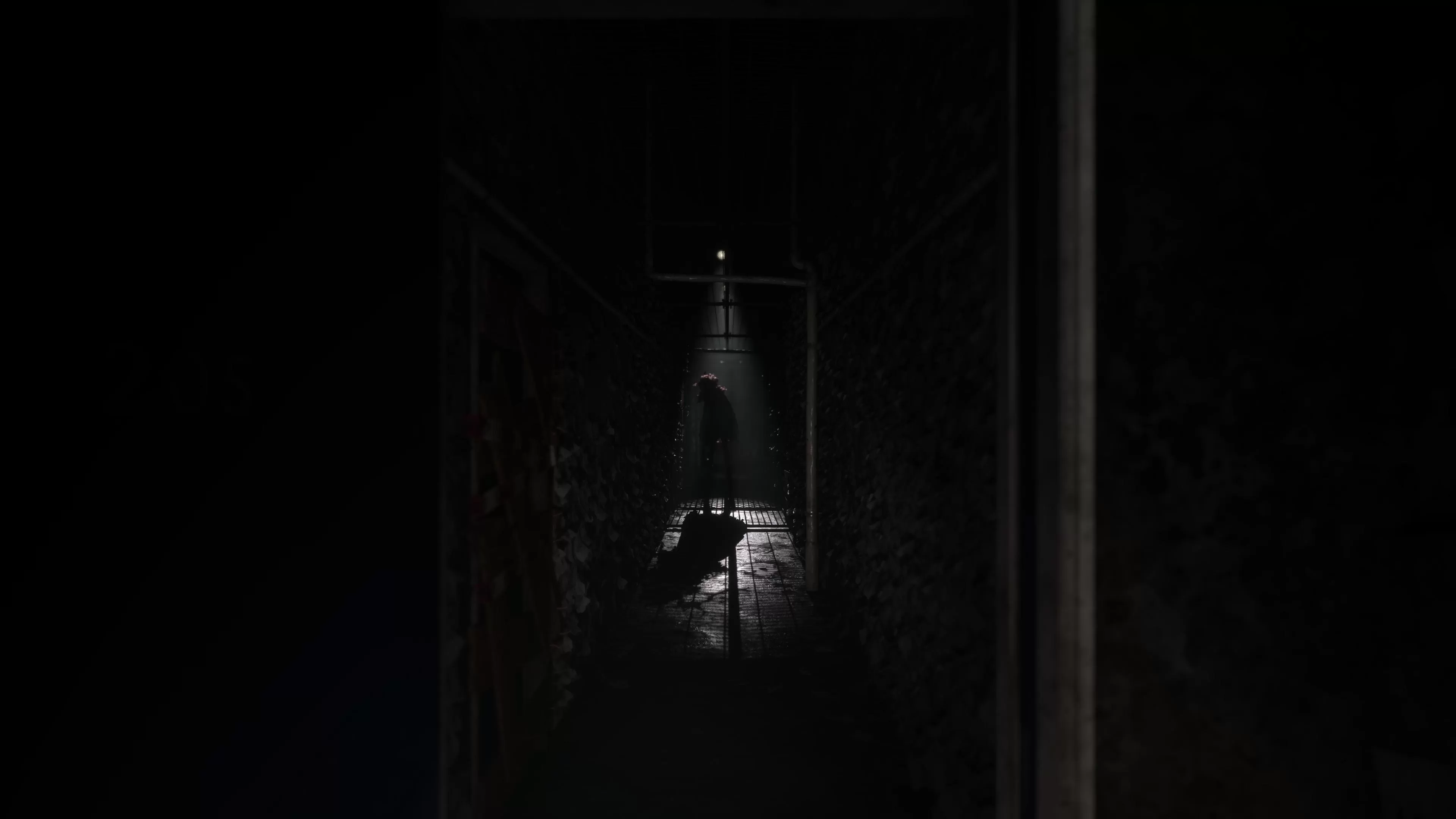 Silent Hill The Short Message screenshot 2