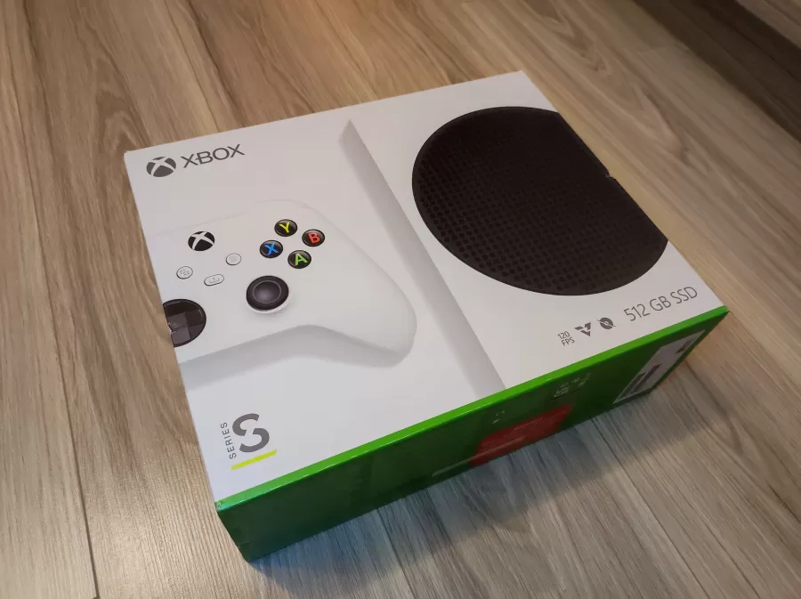 Xbox Series S Console Photo 4