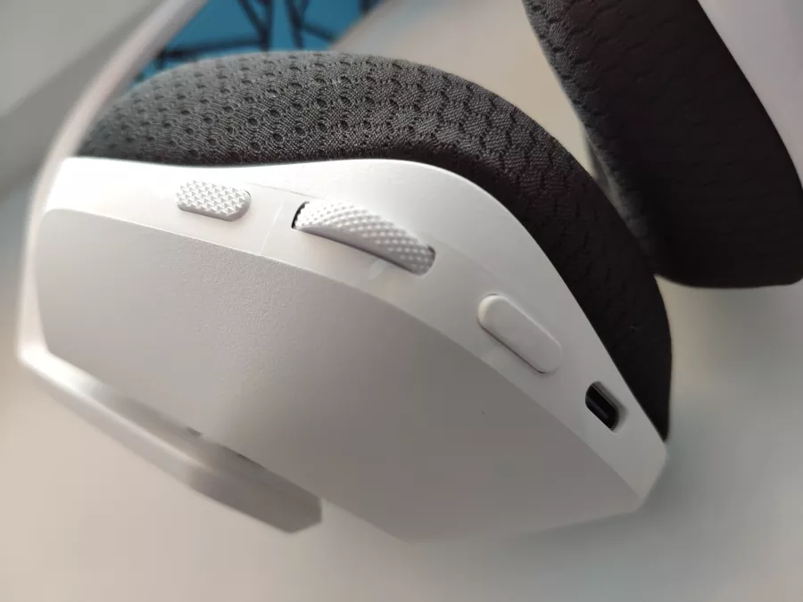 Logitech-G733-Wireless-Recenzia-04