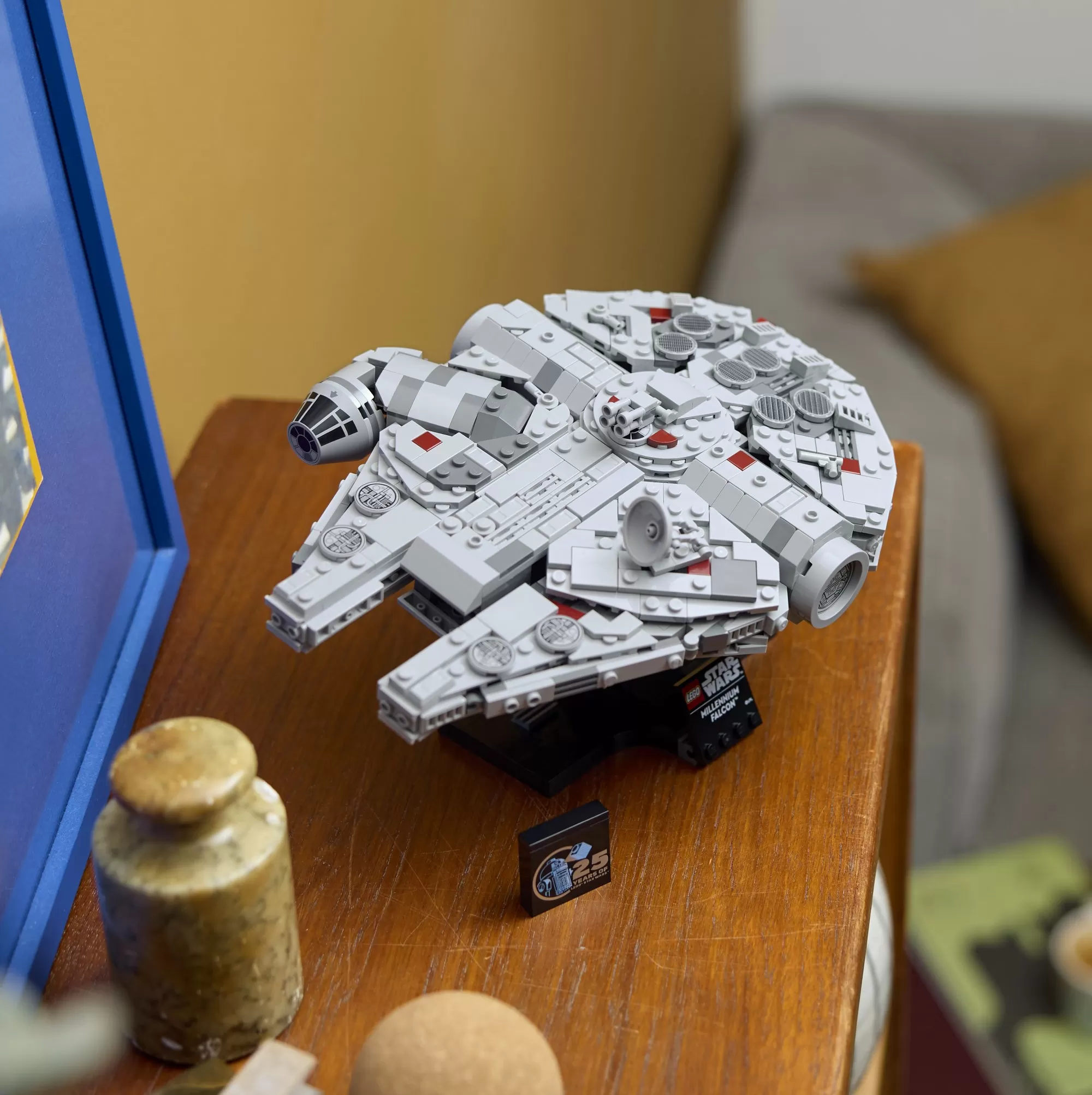 LEGO&reg; Star Wars&trade; Millennium Falcon&trade; (75375)&nbsp;