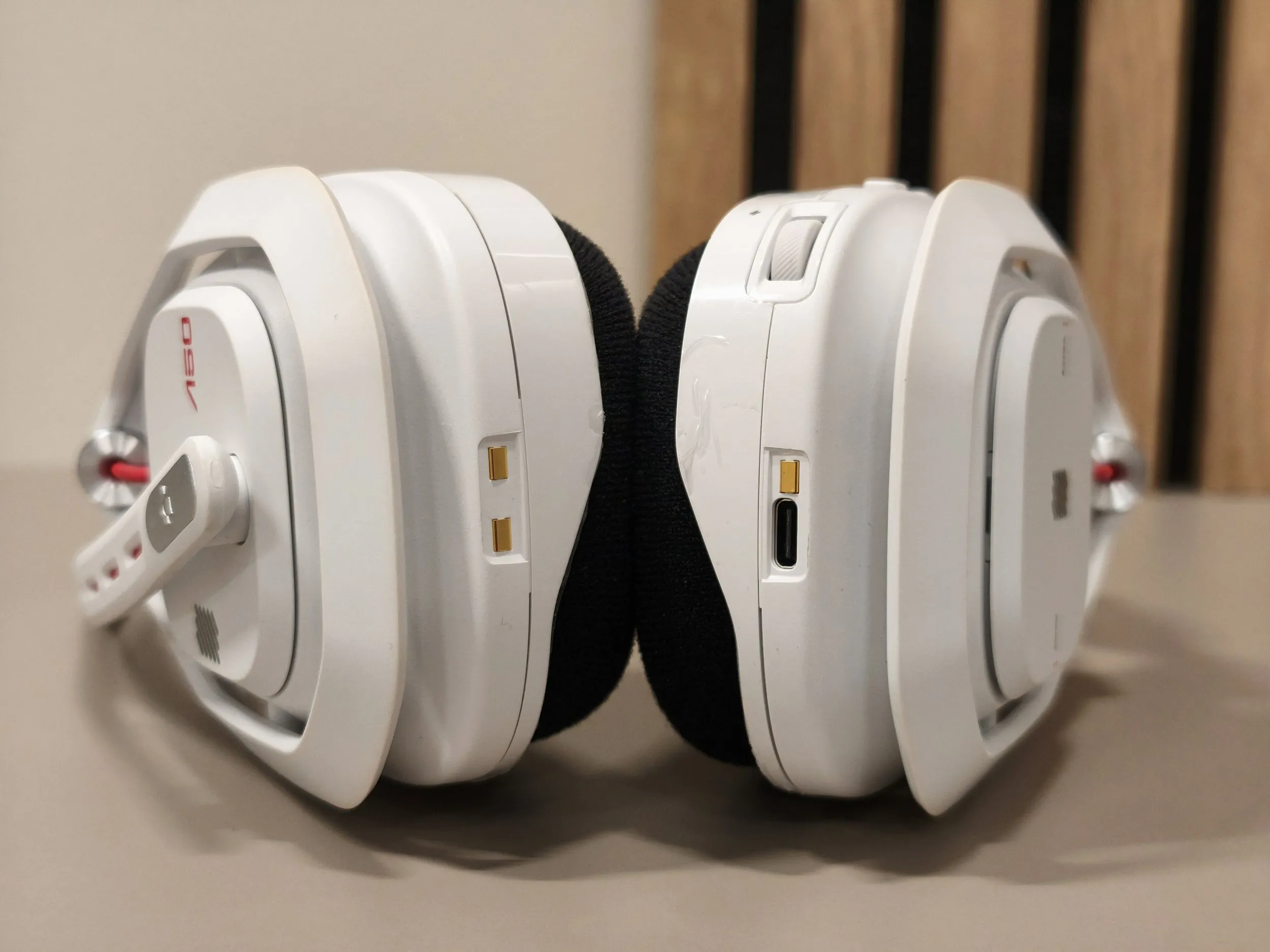 Logitech Astro A50 LIGHTSPEED 12