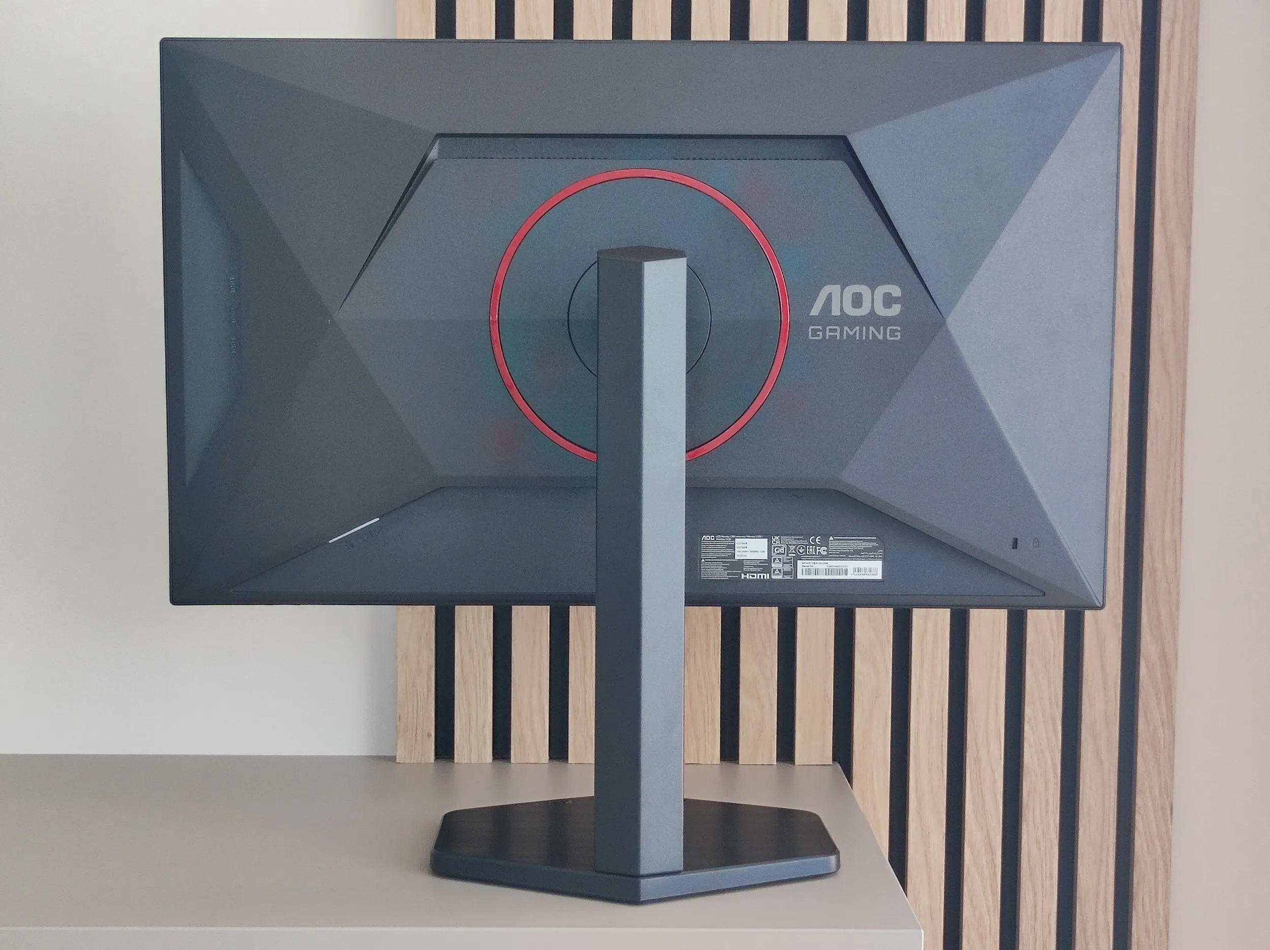 AOC U27G4R Recenzia 04
