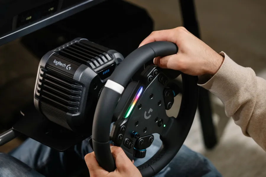 Logitech G RS50 System 1